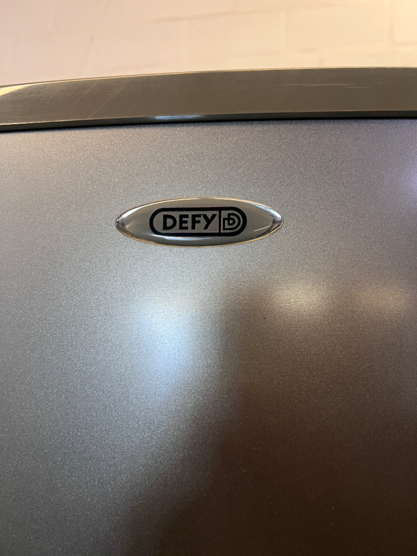 Defy Single Door Fridge Freezer - Needs Gas / Failed Testing (As-Is) - 2ndhandwarehouse.com