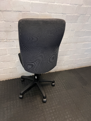 Mid Back Office Chair - Missing Armrests - 2ndhandwarehouse.com