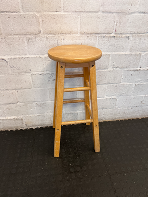Set of 3 Classic Wooden Bar Stools - Light Wood Finish - 2ndhandwarehouse.com