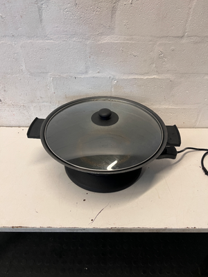 Sunbeam Electric Wok - Fair Condition (Worn Coating & Tape on Cord) - 2ndhandwarehouse.com