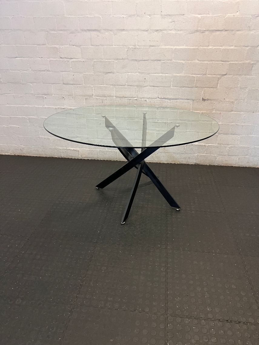Decofurn 160cm Glass Dining Table - Damaged Leg Fittings - 2ndhandwarehouse.com