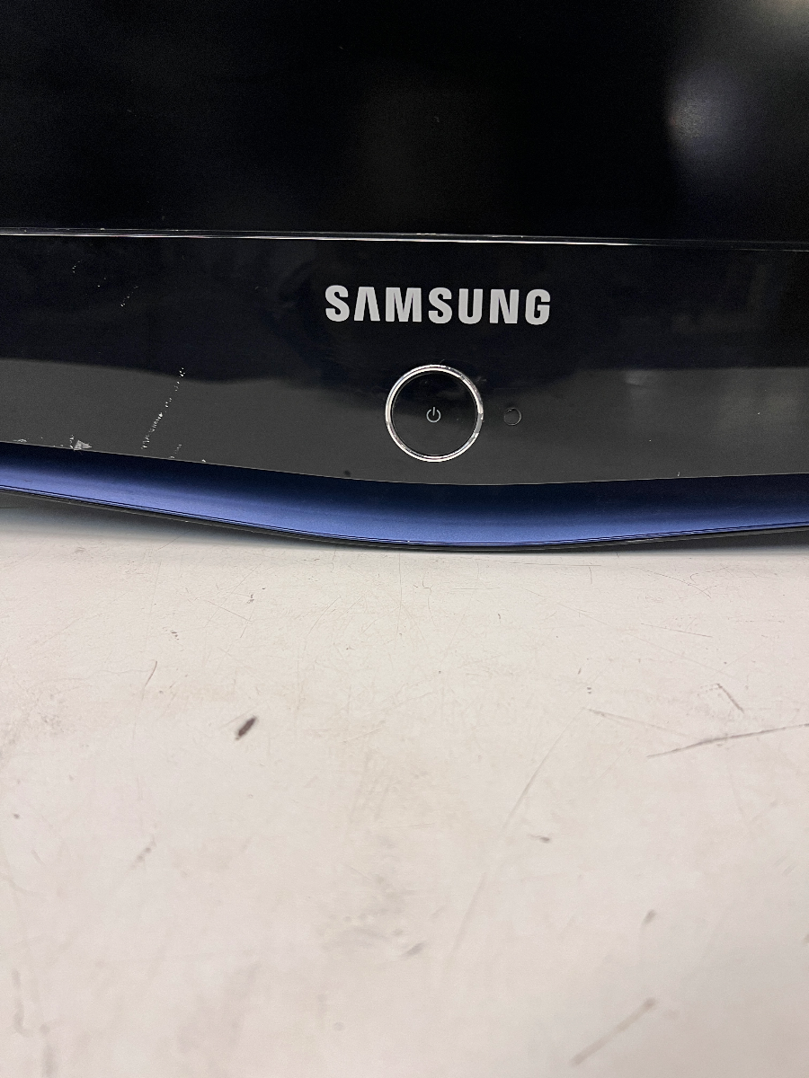 Samsung 29" LCD TV - No Stand, Fair Condition - 2ndhandwarehouse.com