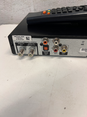 DStv HD PVR Decoder with Remote Control — Operational with Missing Power Adapter and Casing D - 2ndhandwarehouse.com