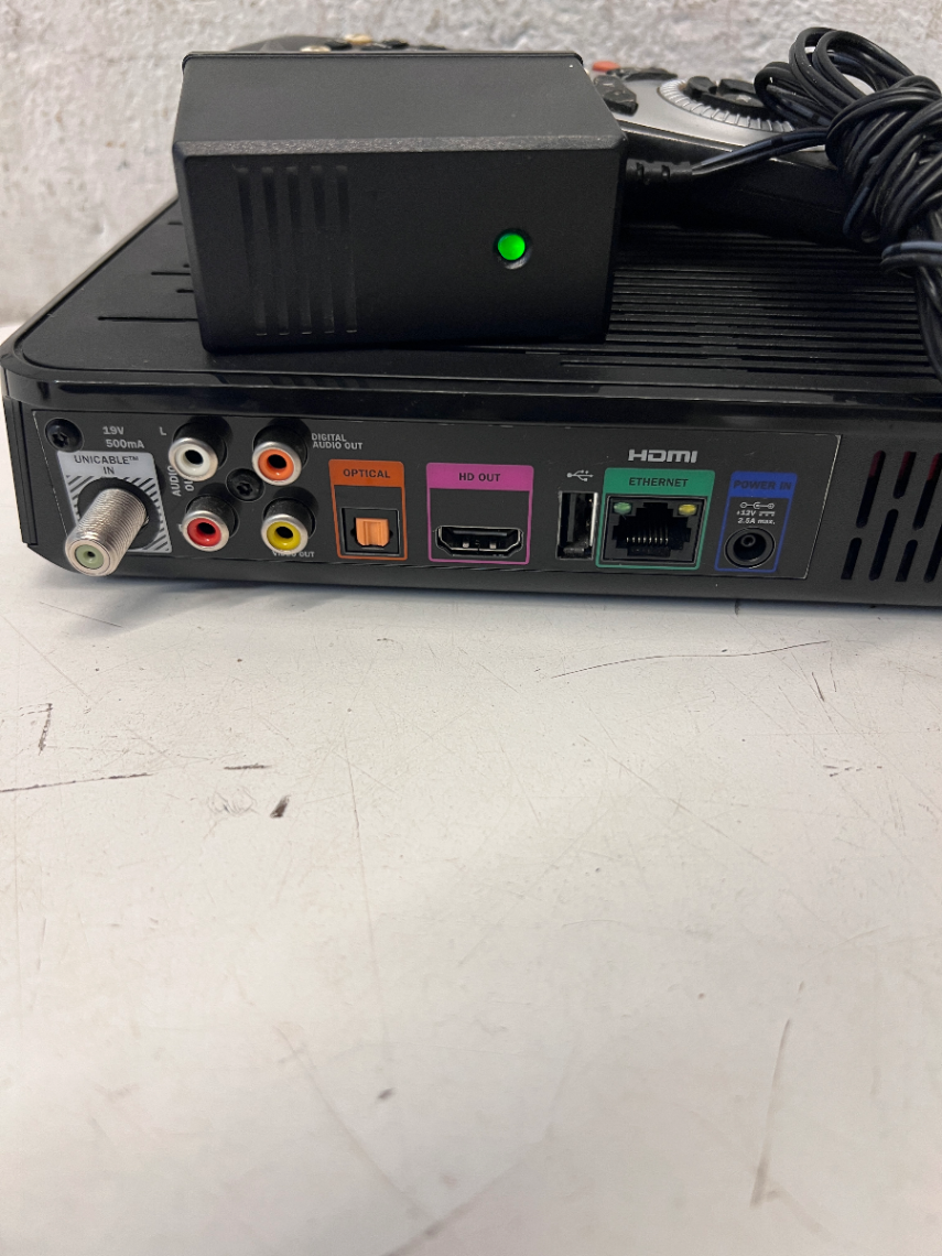 DStv Explora Model 3A Decoder with Remote — Good Working O - 2ndhandwarehouse.com
