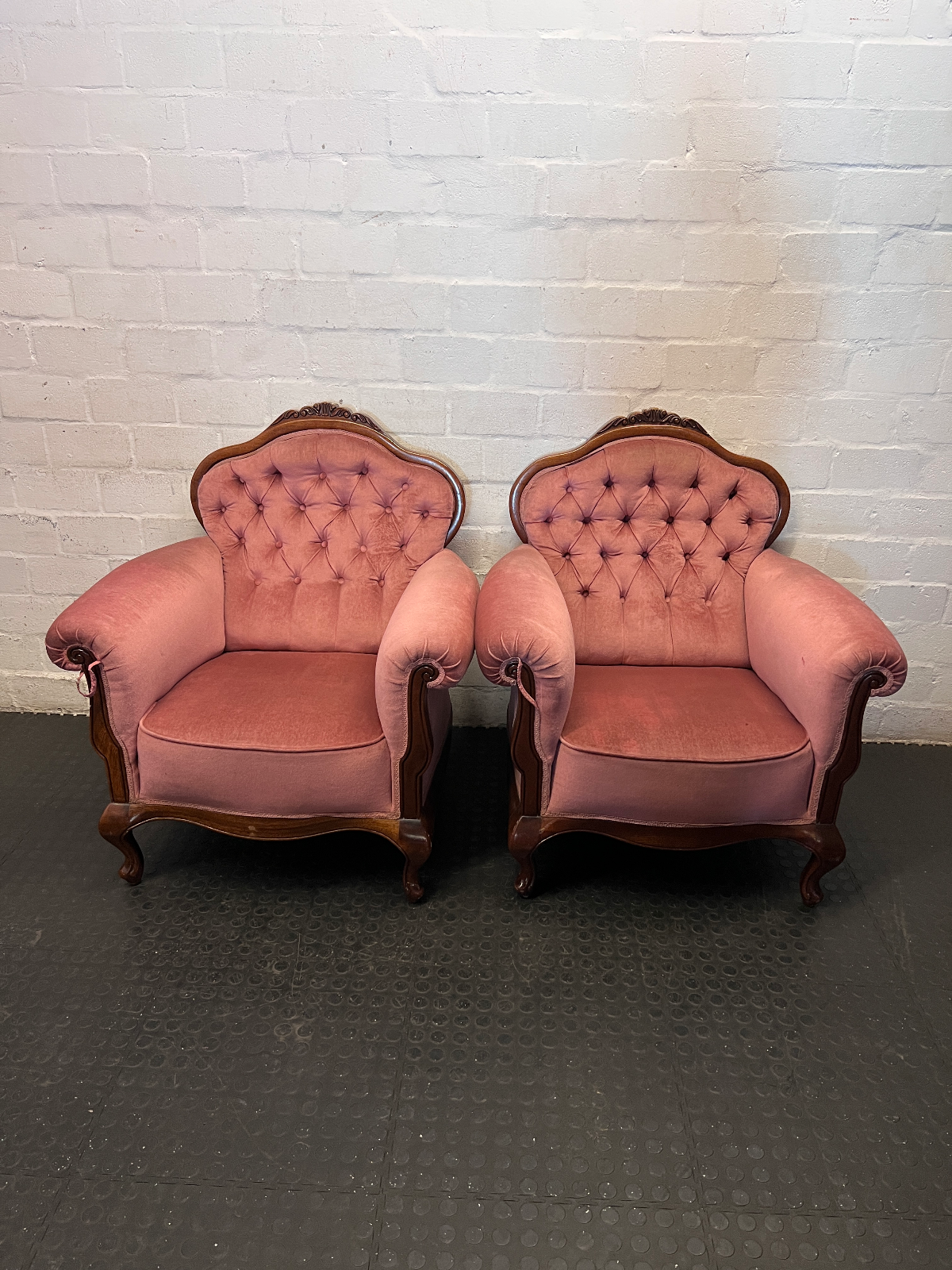 Vintage Victorian Style Tufted Lounge Chairs - Pair - 2ndhandwarehouse.com