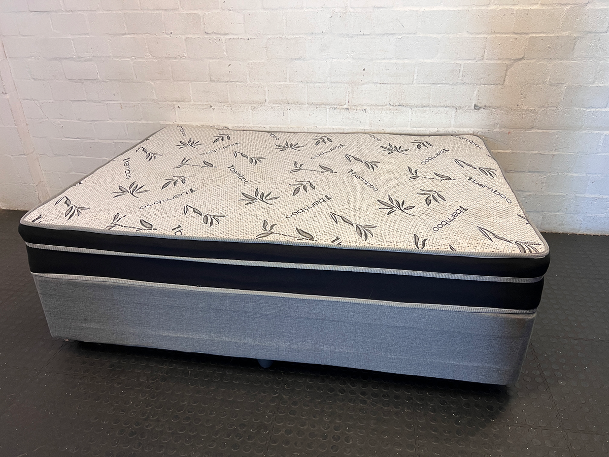 "Bed of Dreams" Double Bed, Mattress & Base Set - Grey & White - 2ndhandwarehouse.com