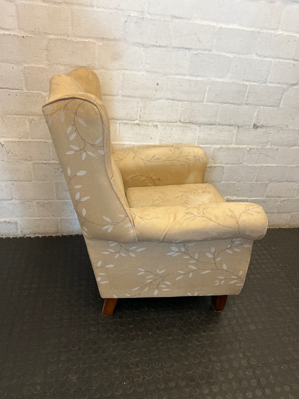 Vintage Style Fabric Wingback Chair with Leaf Pattern - 2ndhandwarehouse.com