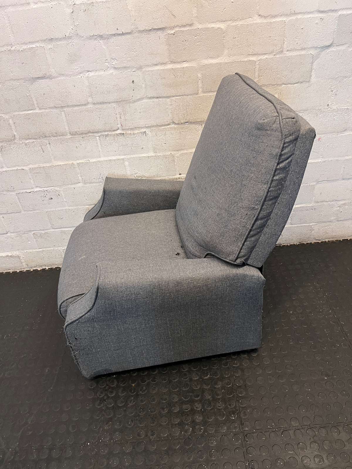 Lazy Boy Grey Fabric Recliner Armchair - Well Used - 2ndhandwarehouse.com