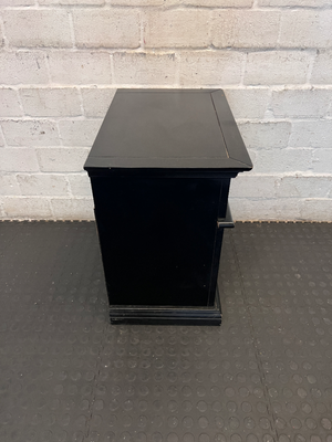 Pair of Black Lattice-Door Bedside Tables - Minor Edge Wear - 2ndhandwarehouse.com