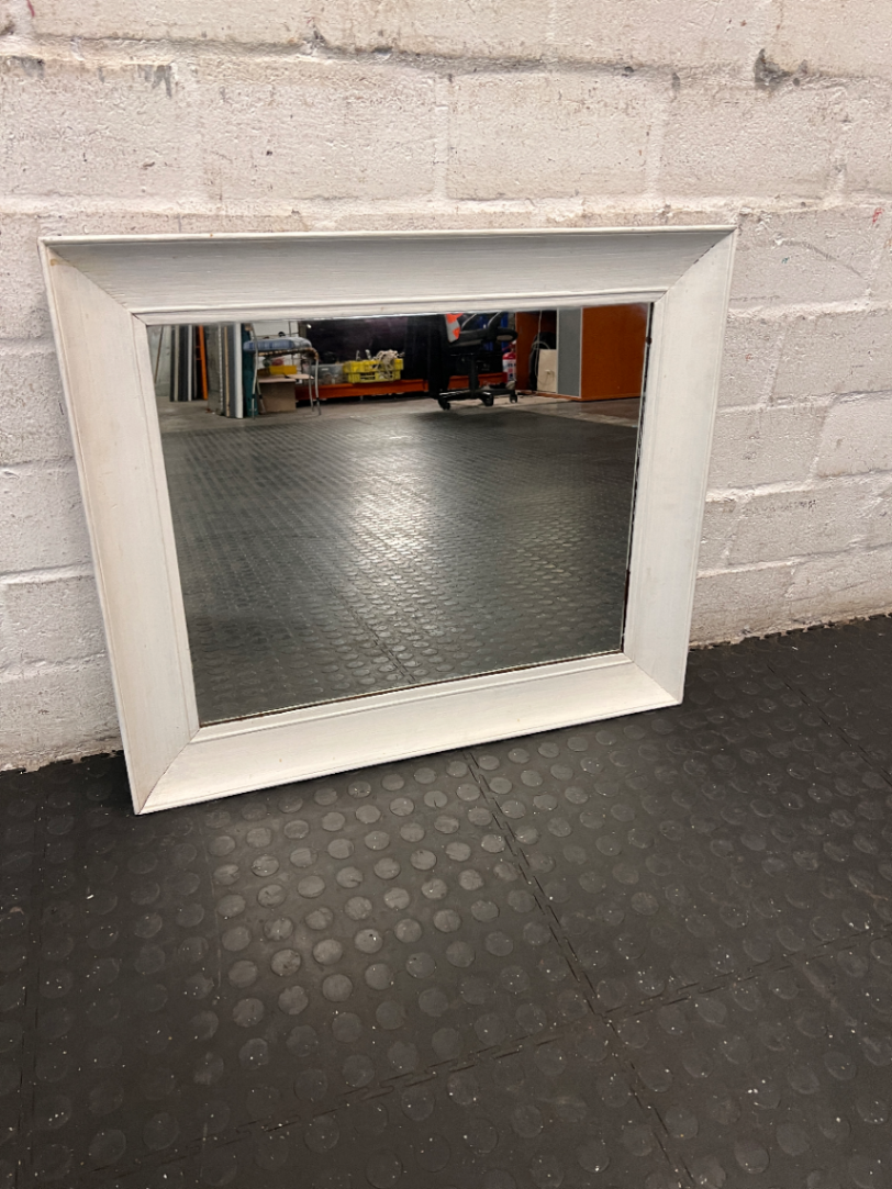 Classic Rectangular White Wood Framed Mirror - 2ndhandwarehouse.com