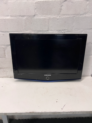Samsung 29" LCD TV - No Stand, Fair Condition - 2ndhandwarehouse.com