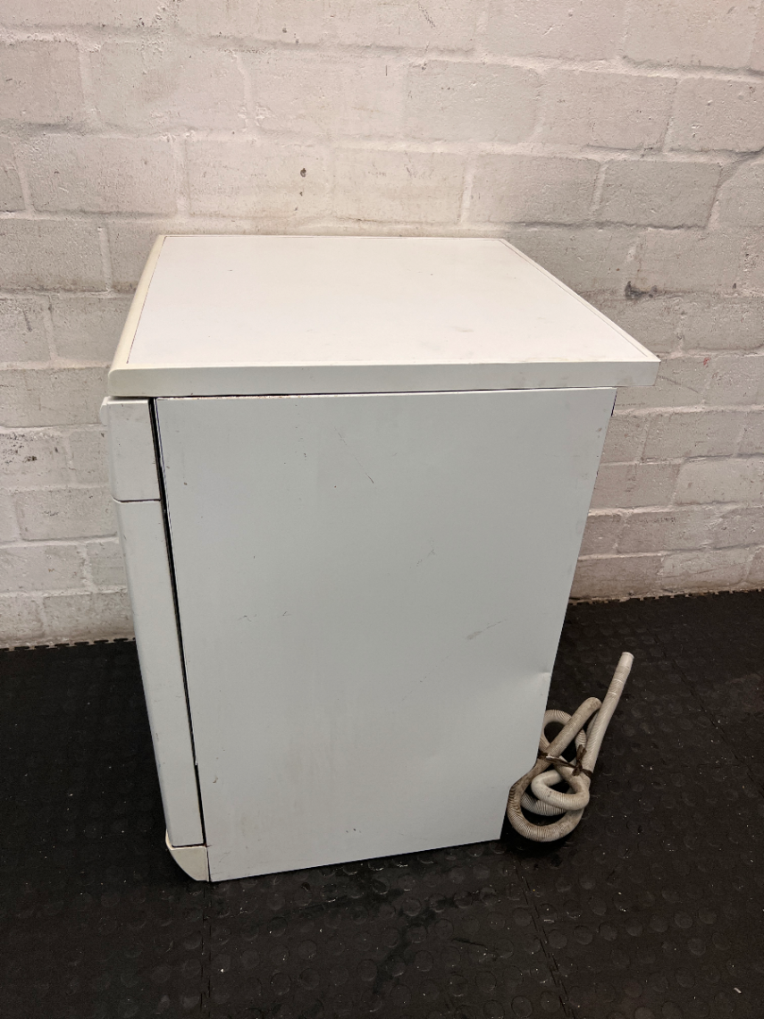 White AEG Oko_Favorit Dishwasher - 2ndhandwarehouse.com