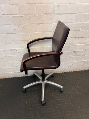 Leather Mid-Back Office Chair with Aluminium Base — Scuffed Arm Rests - Needs Upkeep - 2ndhandwarehouse.com