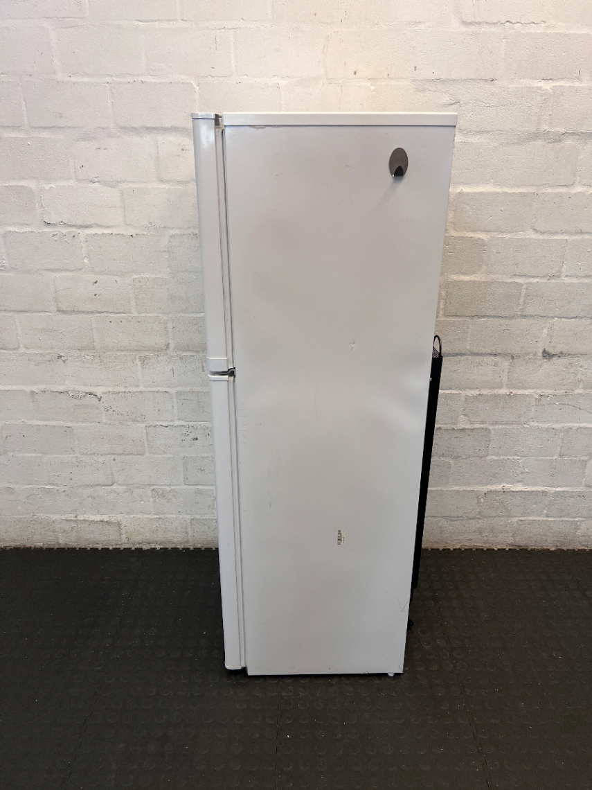KIC White Top-Mount Fridge Freezer — Internal Light Not Working - 2ndhandwarehouse.com