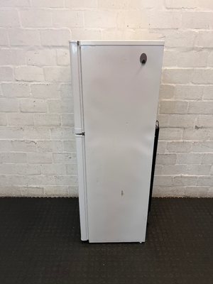 KIC White Top-Mount Fridge Freezer — Internal Light Not Working - 2ndhandwarehouse.com