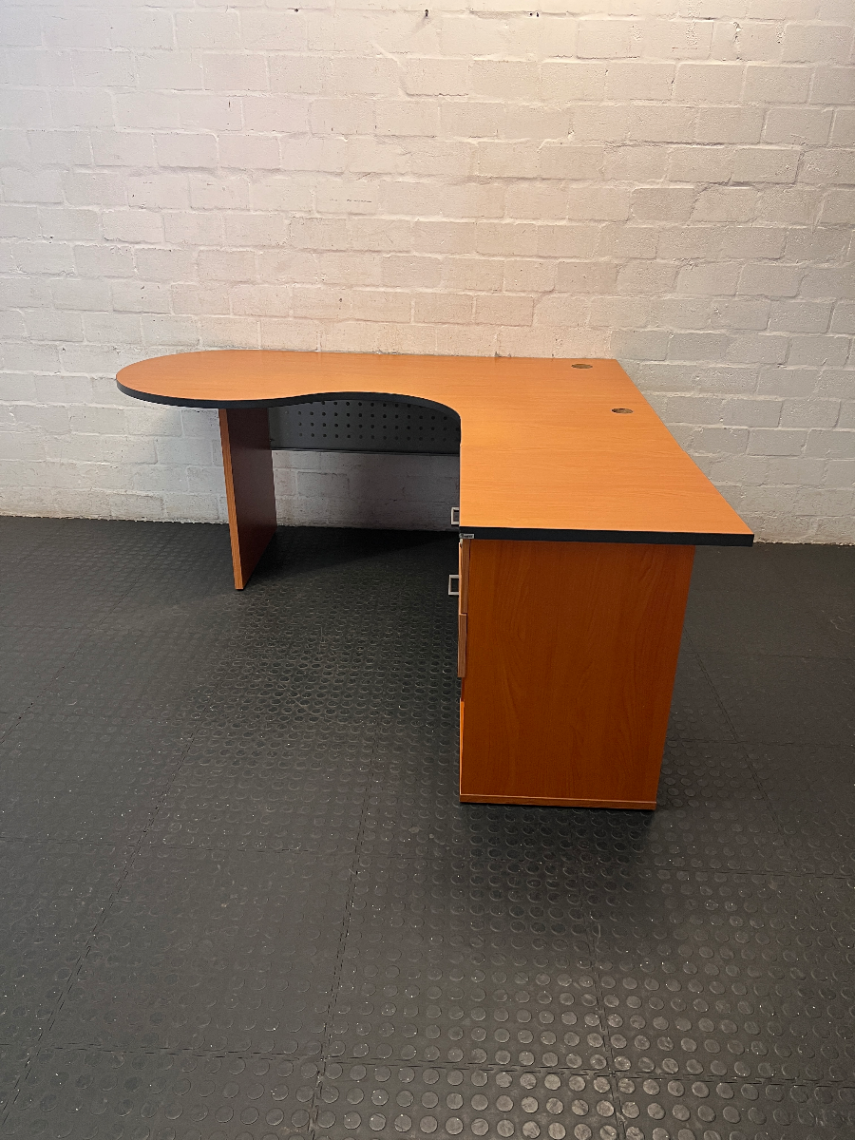 Cherry Wood Finish L-Shaped Desk with Drawers — Missing Drawer Connectors and Panel S - 2ndhandwarehouse.com