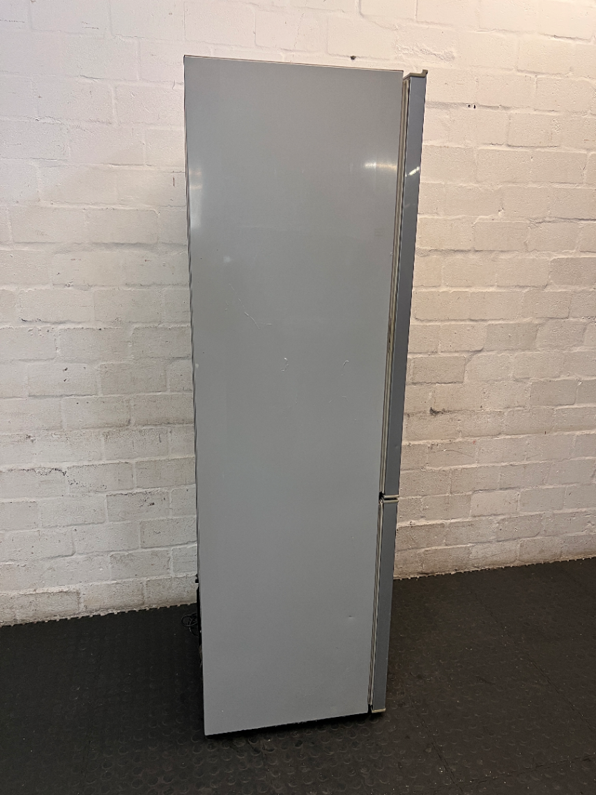 Silver Hisense Fridge Freezer with Water Dispenser — Working Order with Damaged Internal D - 2ndhandwarehouse.com