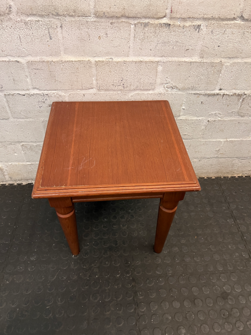 Classic Square Wooden Side Table with Turned Legs — Clean and Well Maintained - 2ndhandwarehouse.com