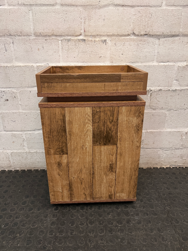 Wooden Grain Side Table with Tray Top