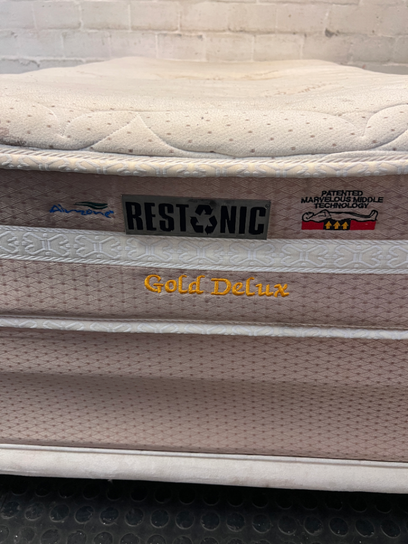 Restonic Gold Deluxe 3/4 Bed Base Set — Staining on Mattress Surface