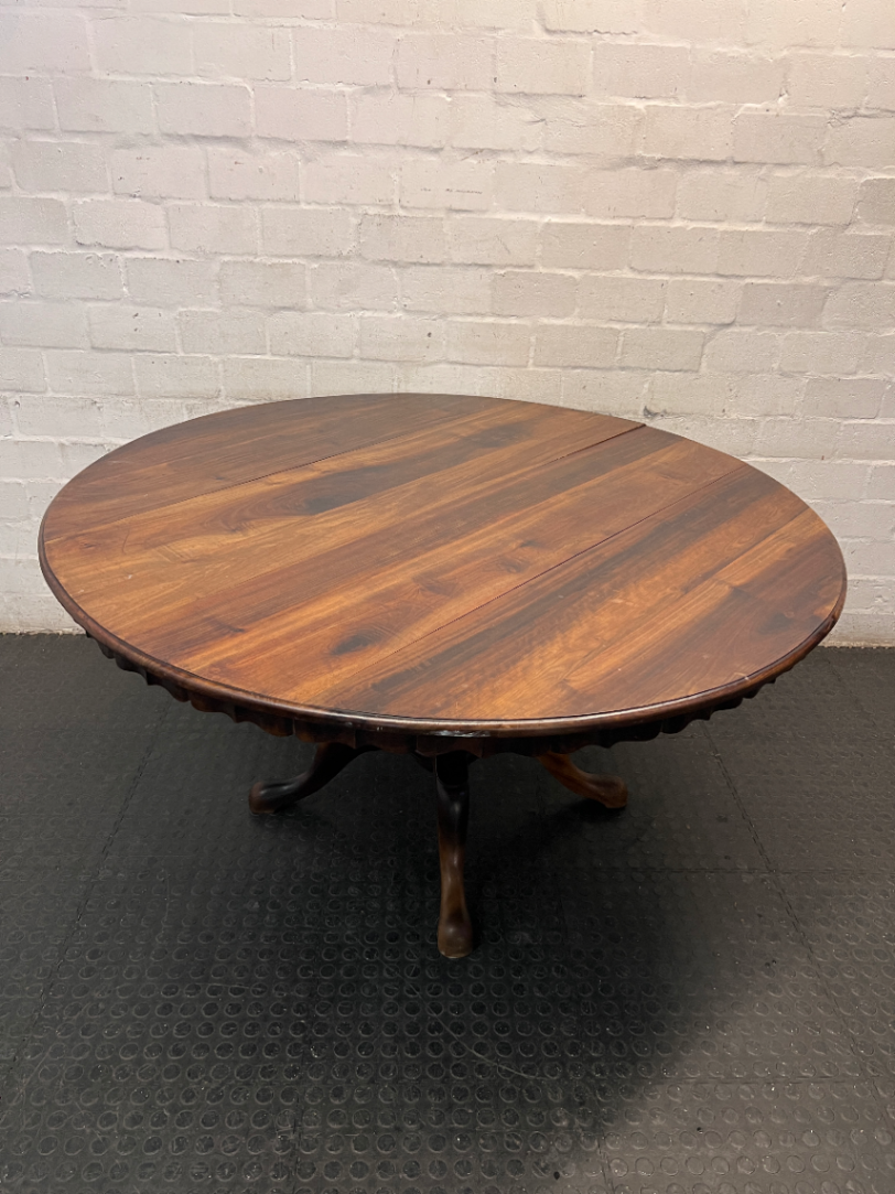 Round Oak Pedestal Dining Table with Scalloped Edge — Fair Vintage Condition