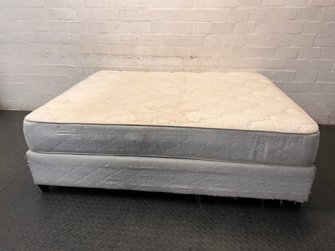 Durapedic Queen Base Set — Visible Wear and Surface Discolouration