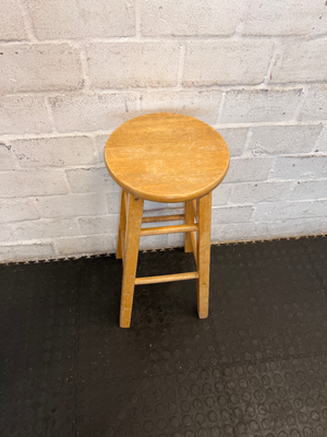 Set of 3 Classic Wooden Bar Stools - Light Wood Finish - 2ndhandwarehouse.com