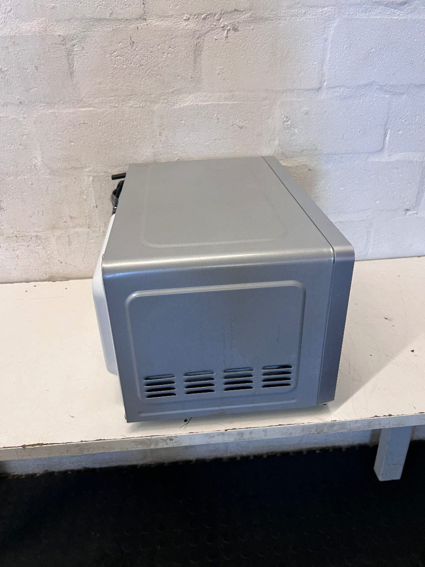 Safeway 20L Microwave - Good Condition with Minor Rear Dent - 2ndhandwarehouse.com
