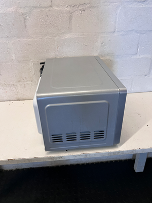 Safeway 20L Microwave - Good Condition with Minor Rear Dent - 2ndhandwarehouse.com