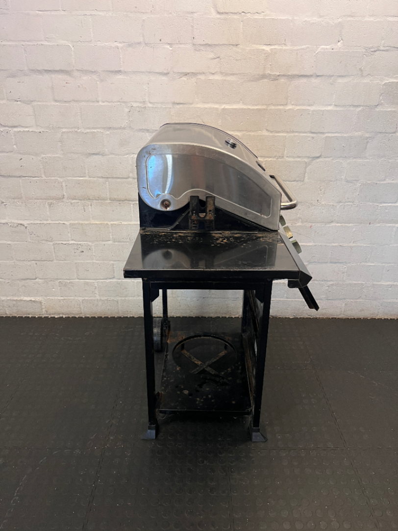 Terrace Leisure 4-Burner Gas Braai - Surface Rust & Wear - 2ndhandwarehouse.com