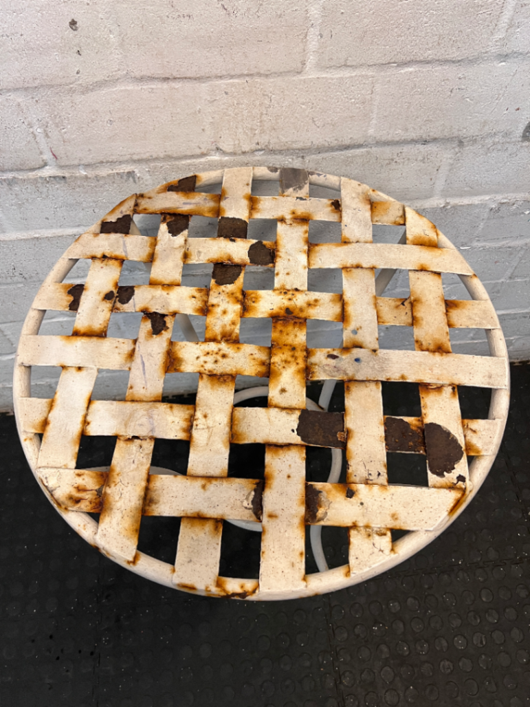 Rustic White Metal Braided-Top Outdoor Table - Visible Weathering - 2ndhandwarehouse.com