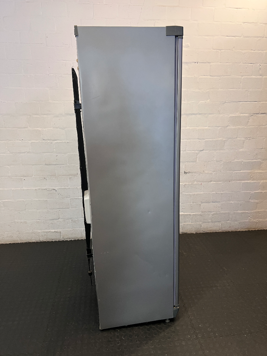 Silver Defy Double Door Fridge - Failed Testing / Needs Review - 2ndhandwarehouse.com