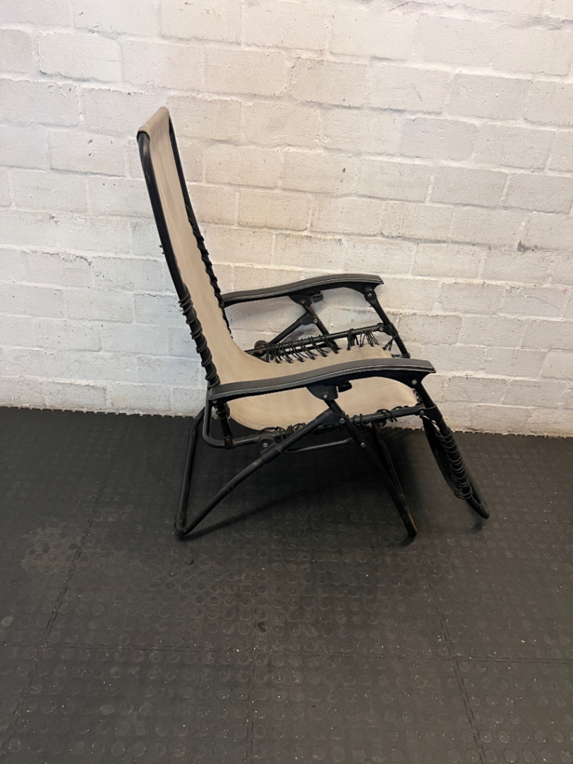 Folding Bungee Recliner Outdoor Chair in Tan and Black - 2ndhandwarehouse.com