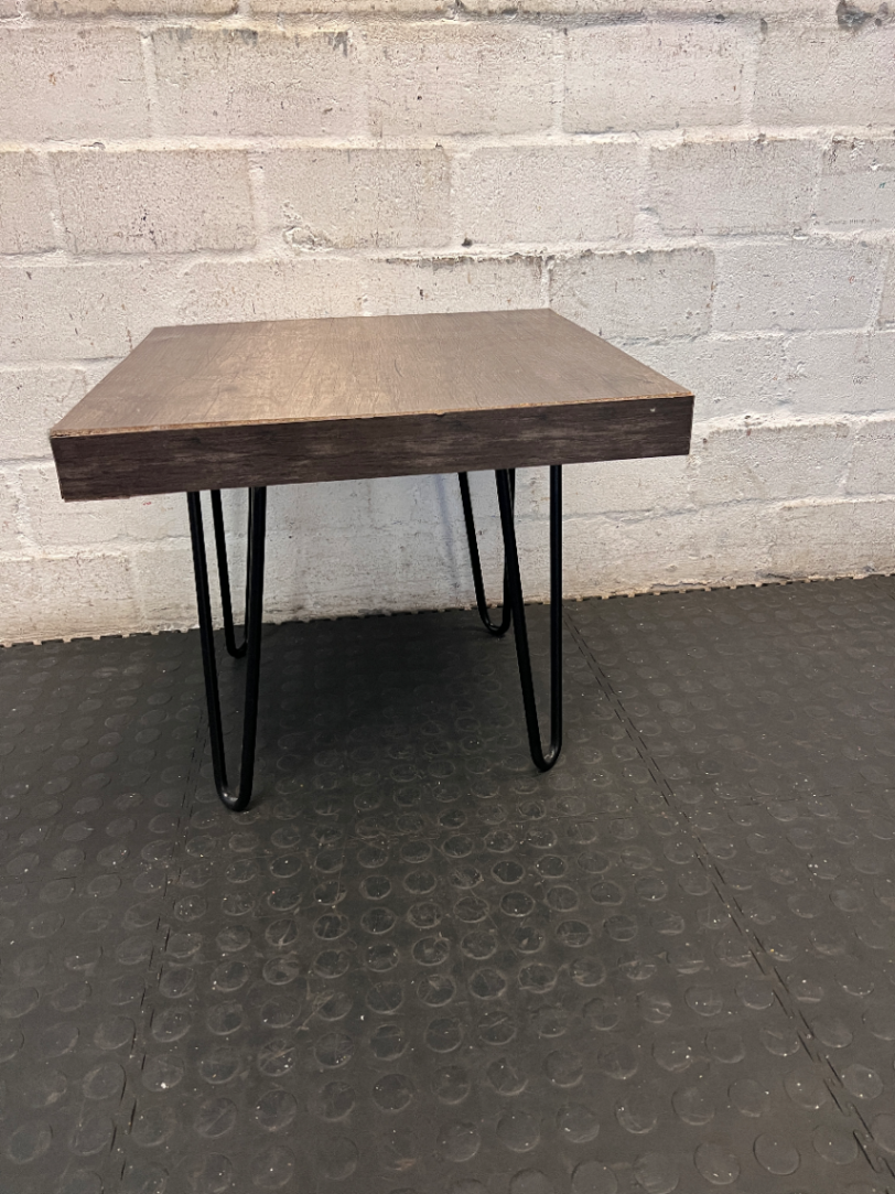Industrial Style Side Table with Hairpin Legs - Damage to Leg - 2ndhandwarehouse.com