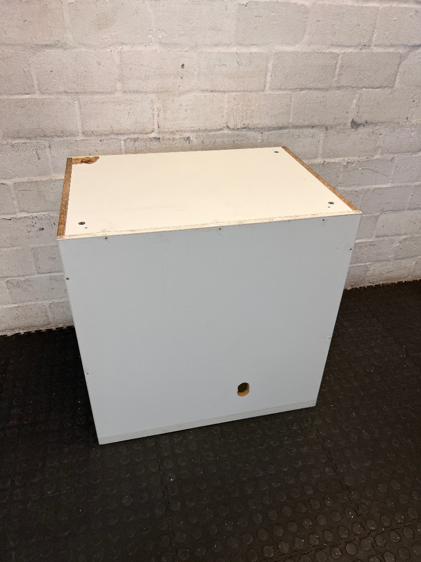 White Desk Pedestal with 3 Drawers - Visible Surface Wear - 2ndhandwarehouse.com