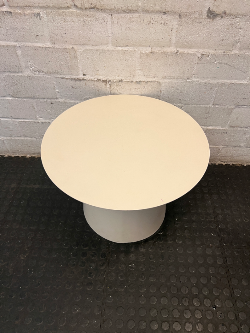 Modern Round Tapered Pedestal Coffee Table — Fair Used Condition - 2ndhandwarehouse.com