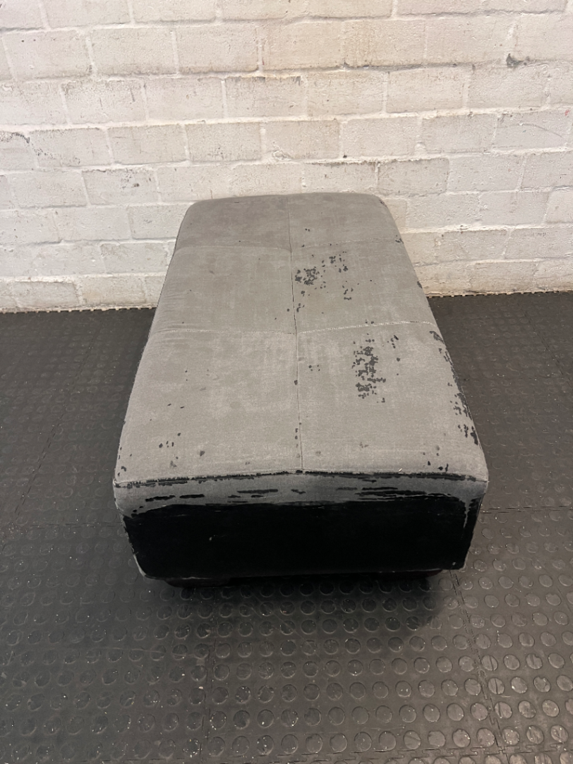 Button-Tufted Rectangular Ottoman with Wooden Feet — Significant Peeling and Surface Wear - 2ndhandwarehouse.com