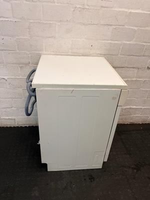White Bosch Freestanding Dishwasher — Working Order with Damaged Rope - 2ndhandwarehouse.com