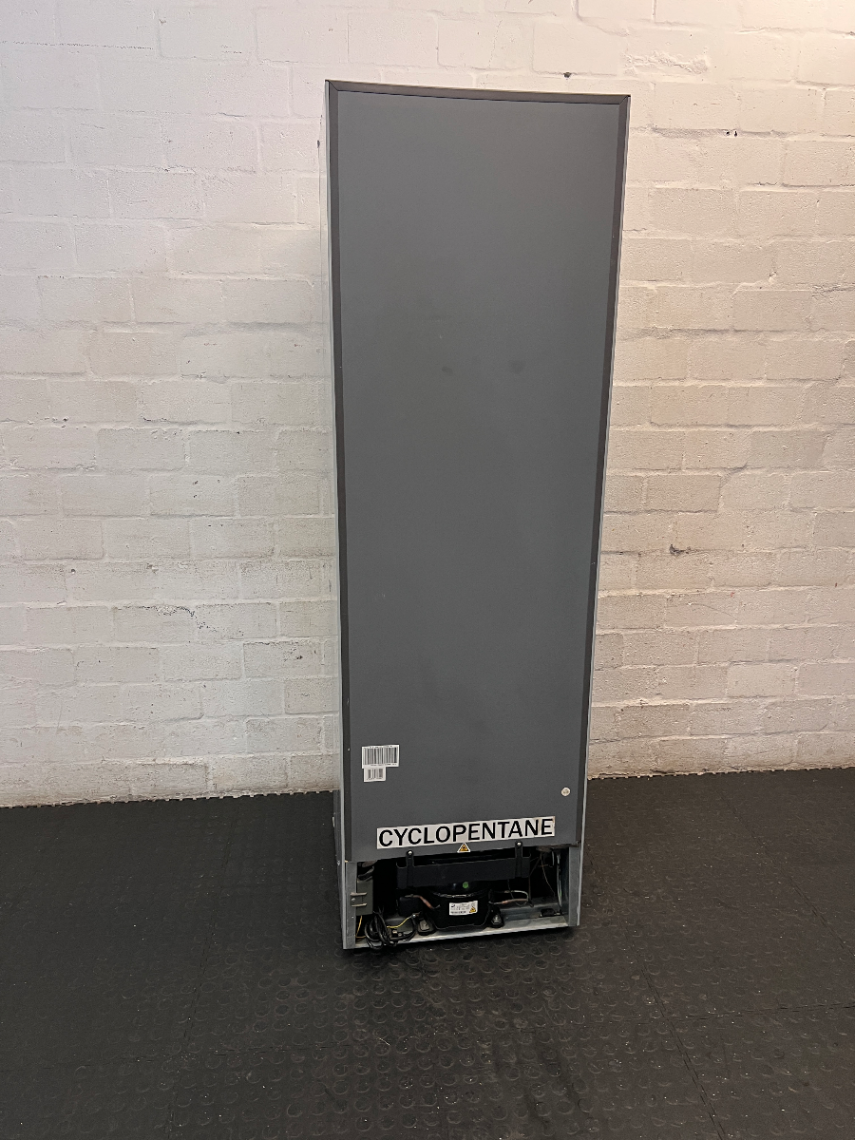 Silver Hisense Fridge Freezer with Water Dispenser — Working Order with Damaged Internal D - 2ndhandwarehouse.com