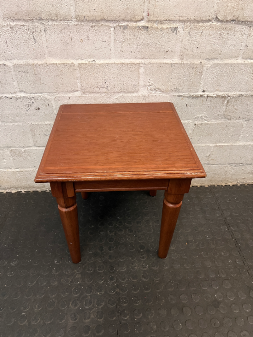 Classic Square Wooden Side Table with Turned Legs — Clean and Well Maintained - 2ndhandwarehouse.com