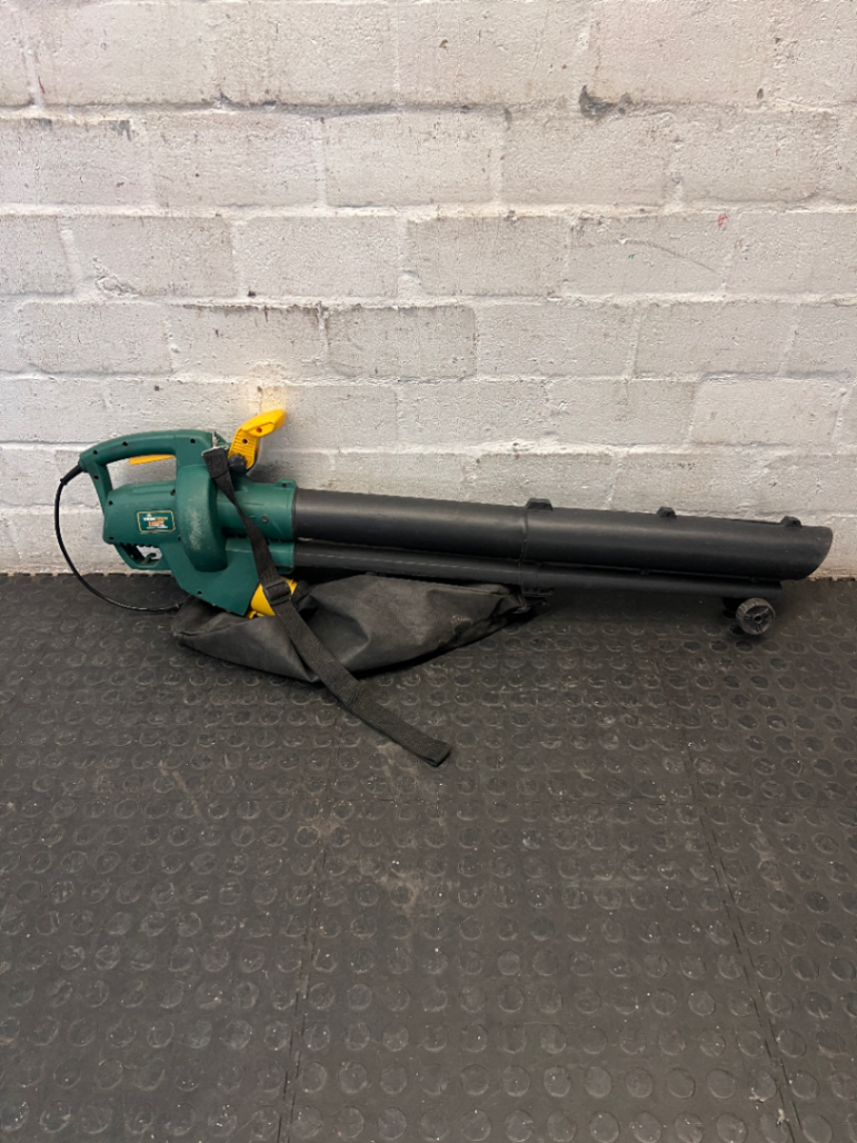 Trimtech 3300W Electric Leaf Blower & Vacuum