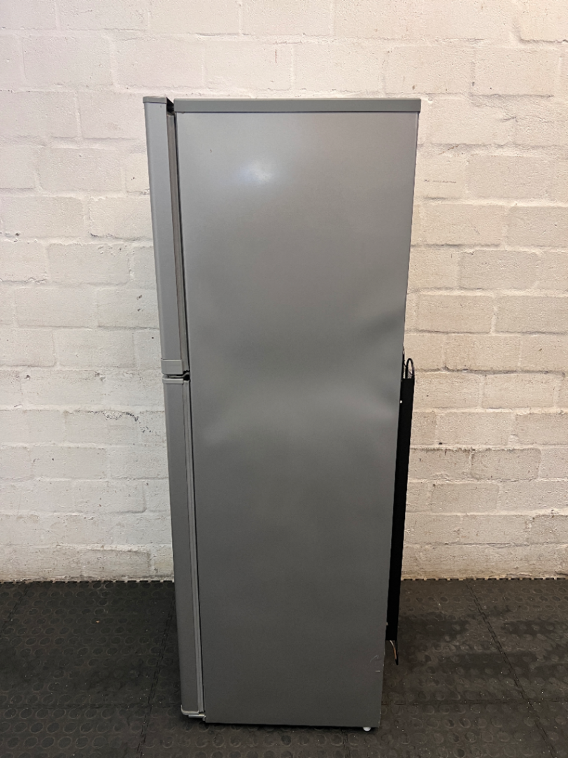 KIC Top-Mount Fridge Freezer in Silver — Working Order with Chipped Door Shelf