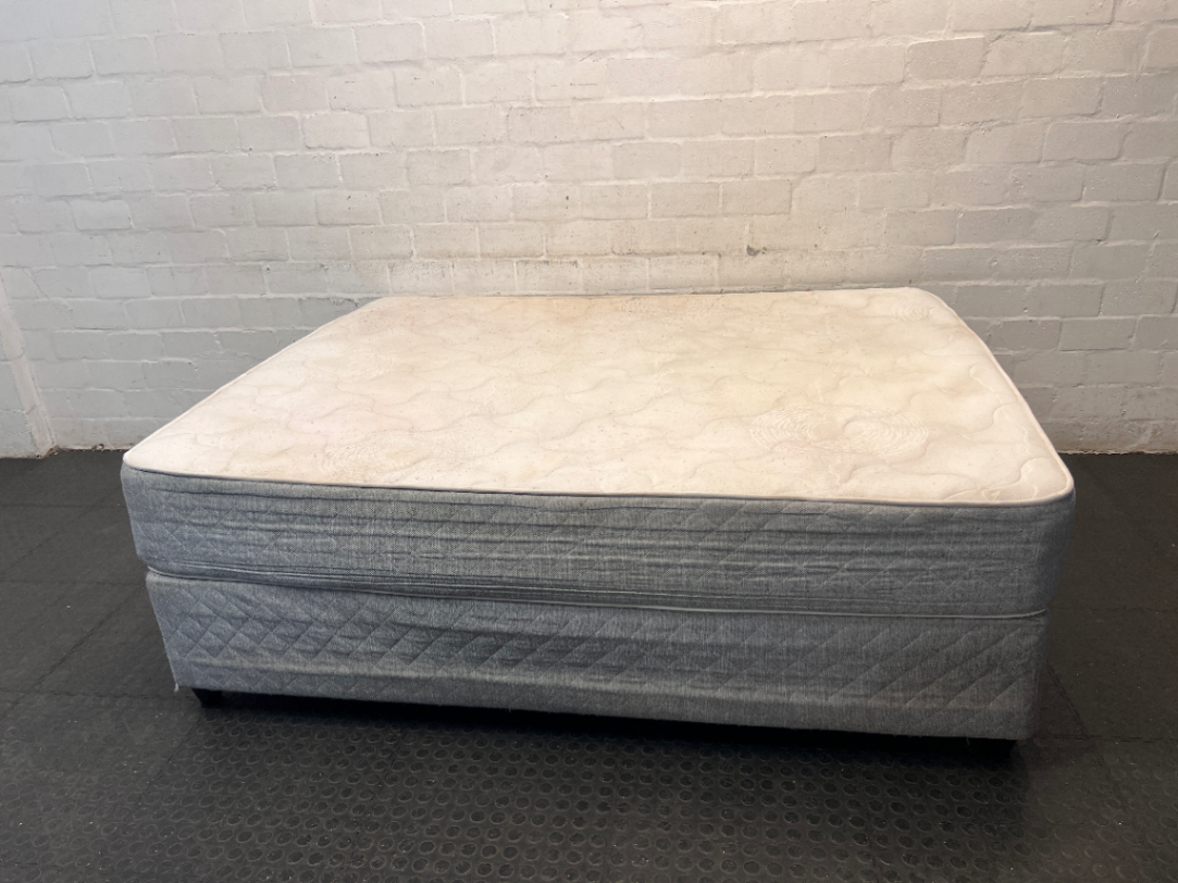 Queen Durapedic Super Firm Mattress and Base Set — Visible Light Surface Staining