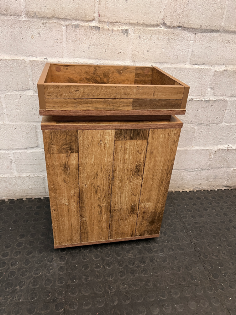 Wooden Grain Side Table with Tray Top