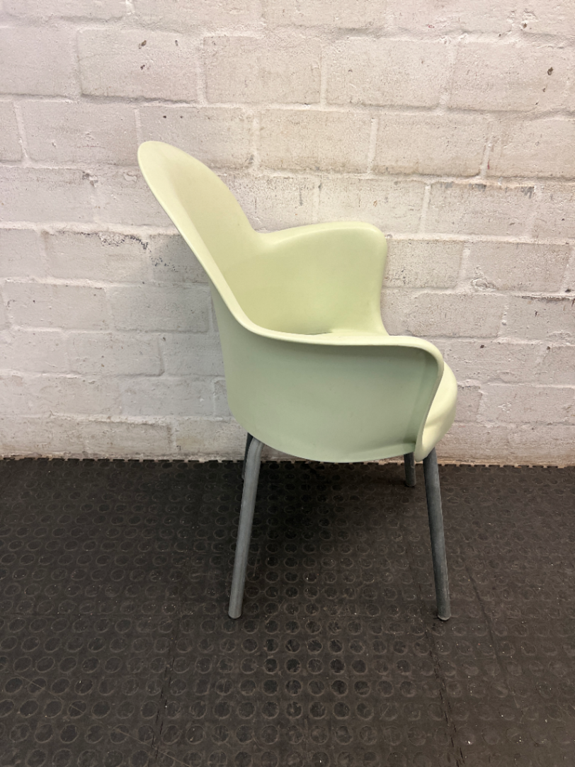 Gogo Armchair by Marcello Ziliani for Sintesi, 1980s — Fair Condition with Visible Wear