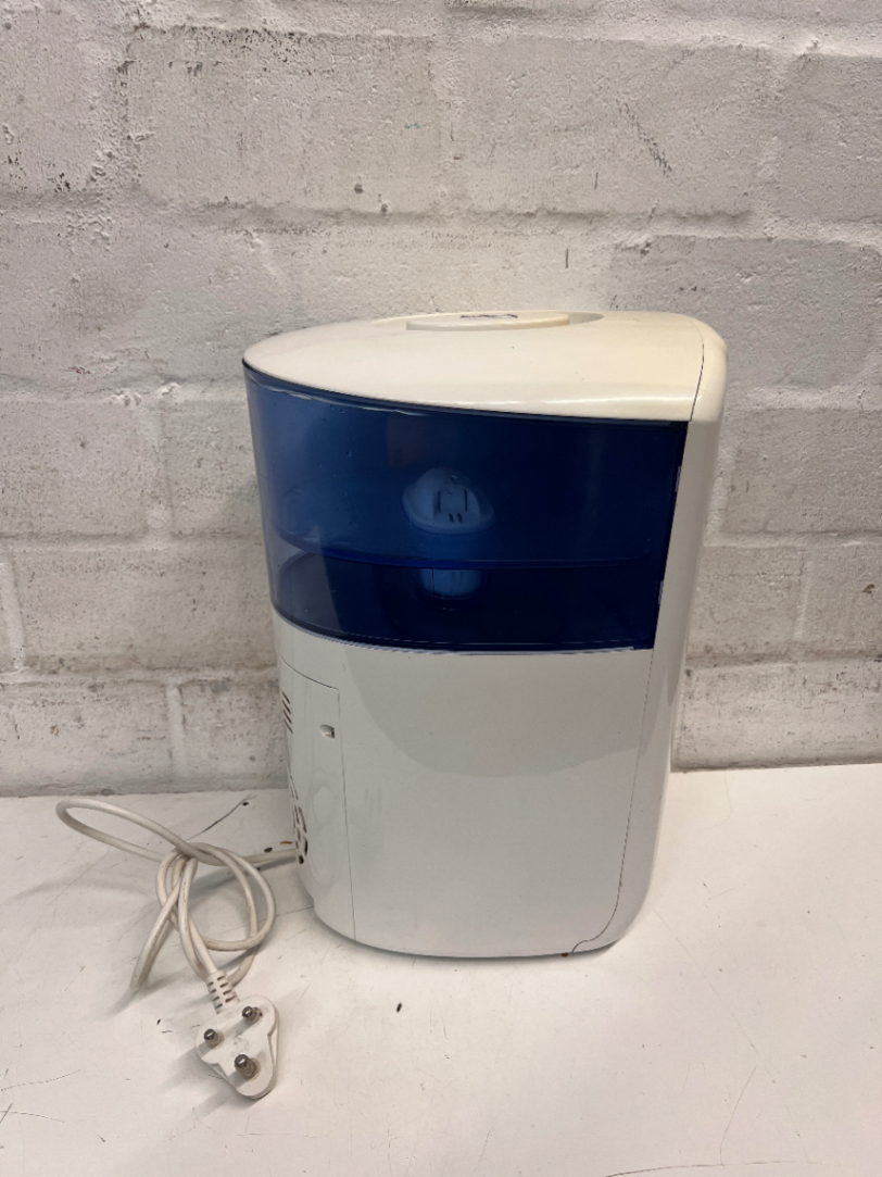 Salton Countertop Water Dispenser — Good Working Order