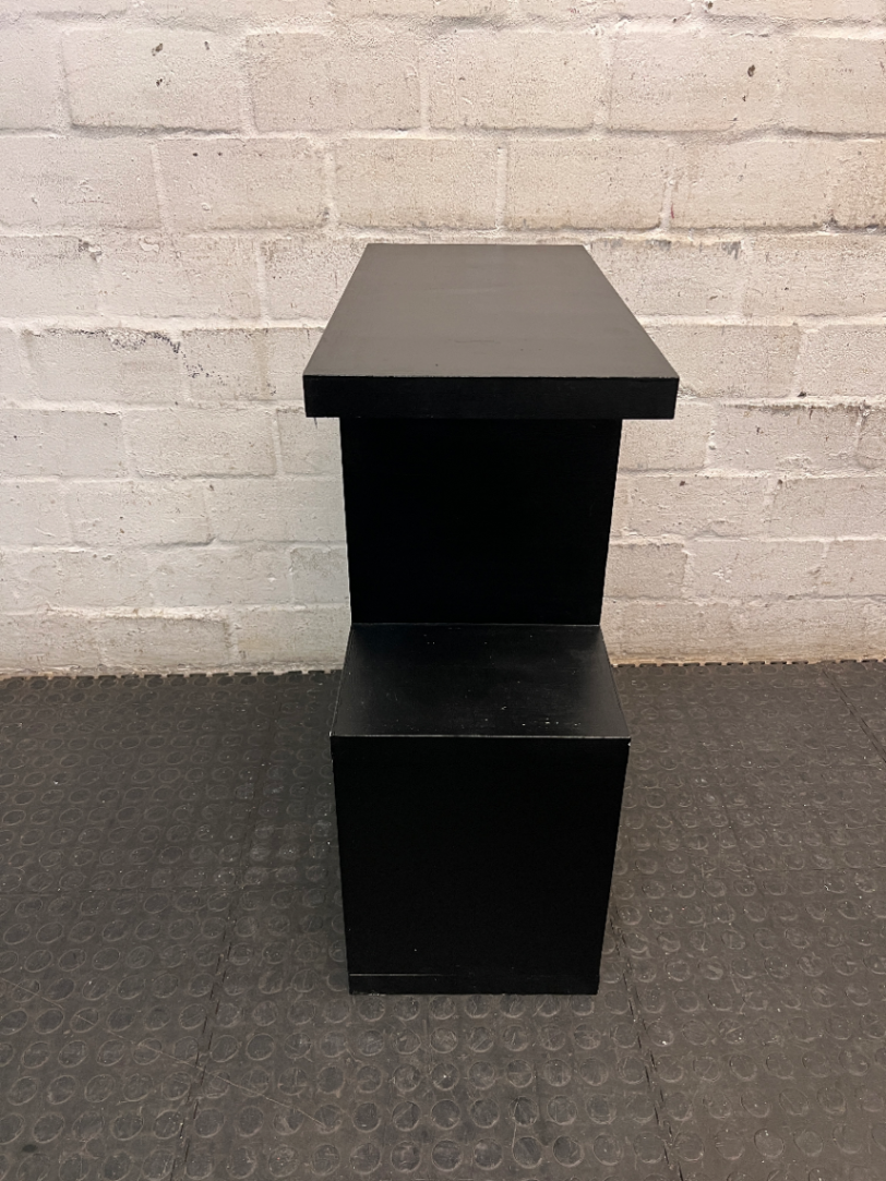 Geometric S-Shaped Shelving Unit in Black