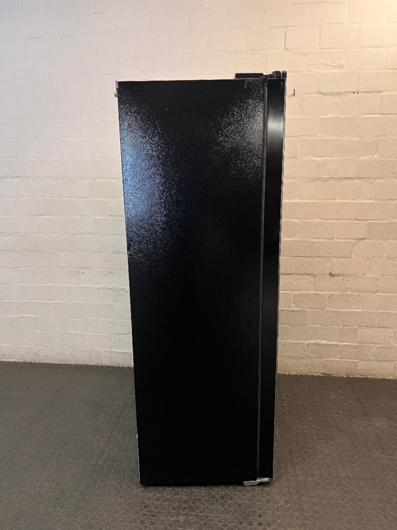 Defy Black Side-by-Side Fridge-Freezer with Dispenser — Good Working Order