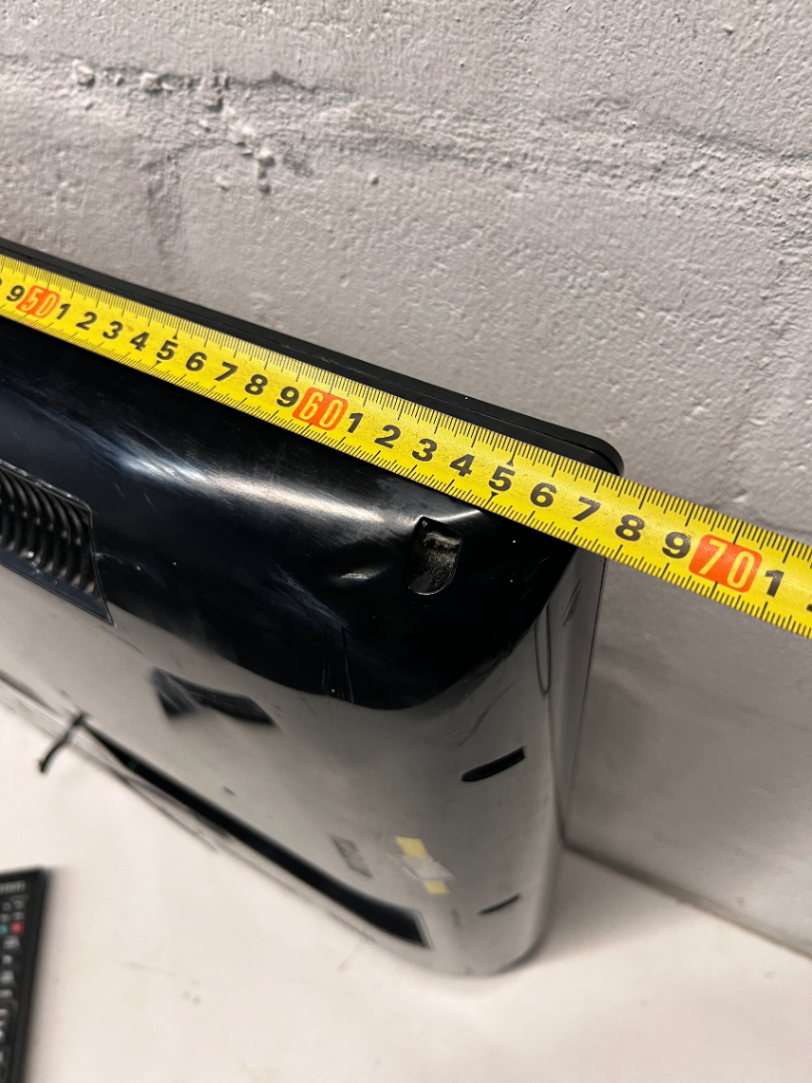 Samsung 29" LCD TV - No Stand, Fair Condition - 2ndhandwarehouse.com