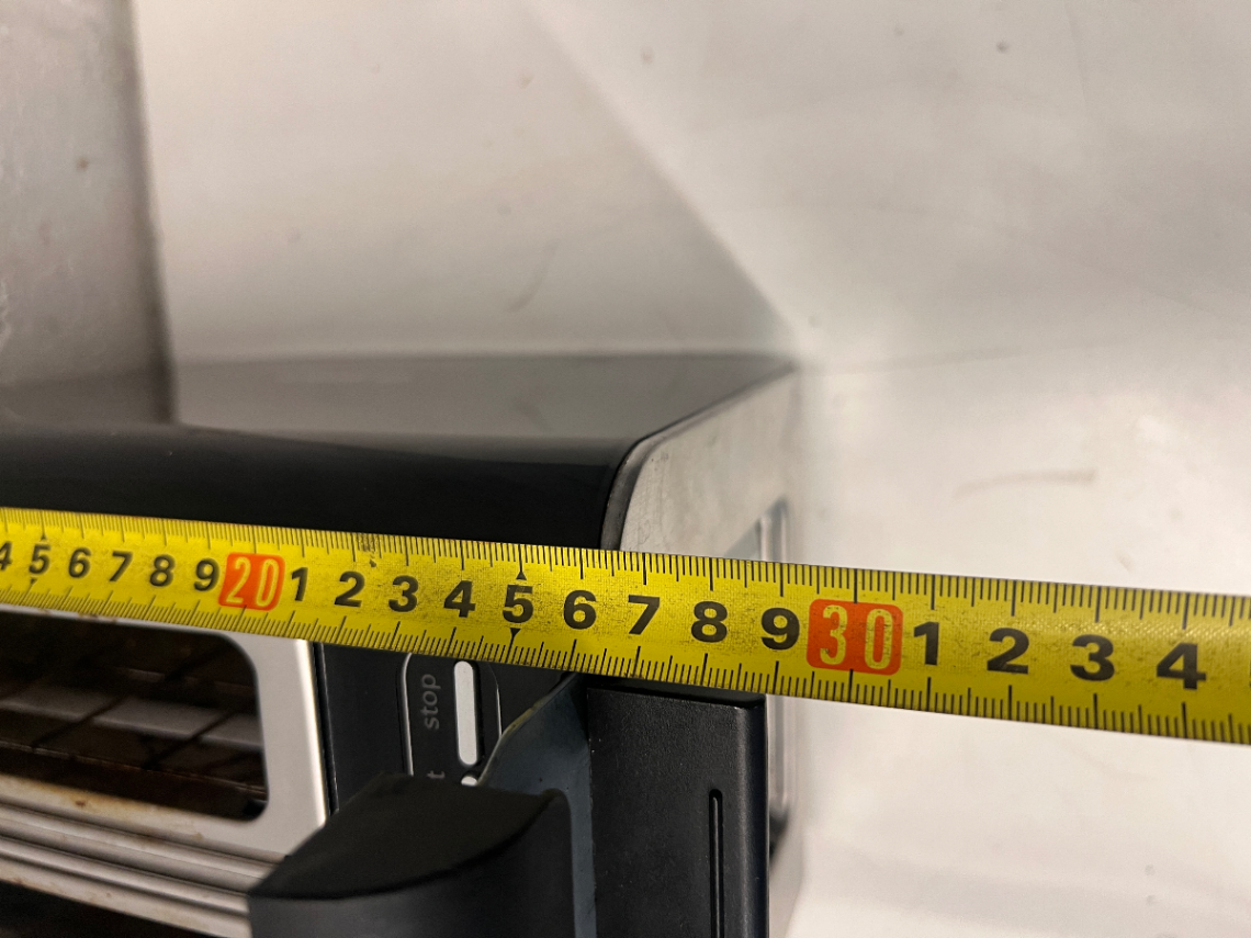 Black Bosch 2-Slice Toaster - Smudge Marks on Finish - 2ndhandwarehouse.com